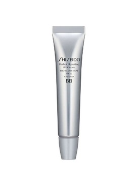 Perfect Hydrating BB krém (Medium) SHISEIDO 17 400 Ft/30 ml a Marionnaud üzleteiben és online, GLAMOUR kuponnal, 20% kedvezménnyel 13 920 Ft minimum 2 db teljes árú termék vásárlása esetén 
