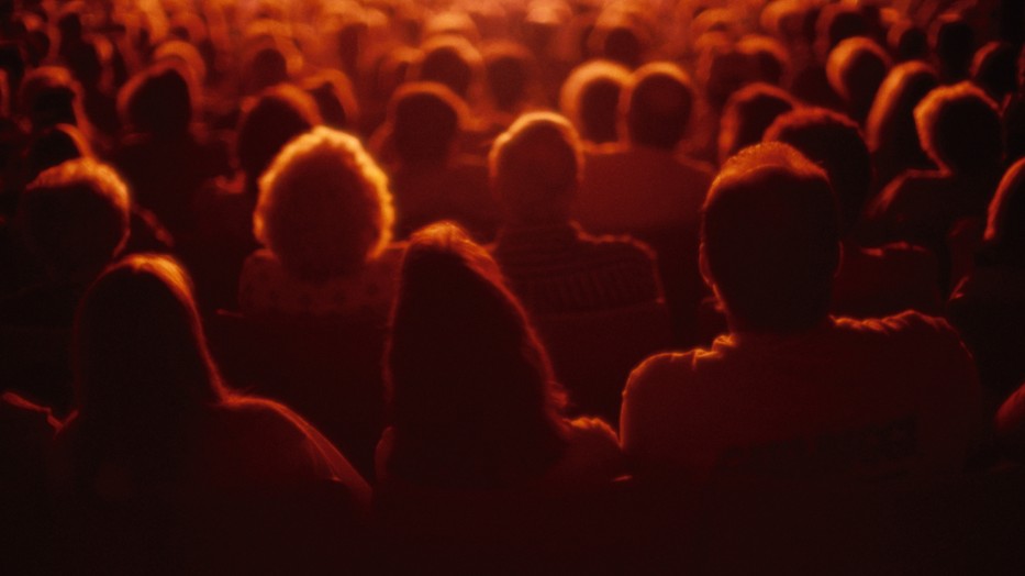 Itt van az ősz, itt van újra a színházi szezon: két darab, amit látnod kell