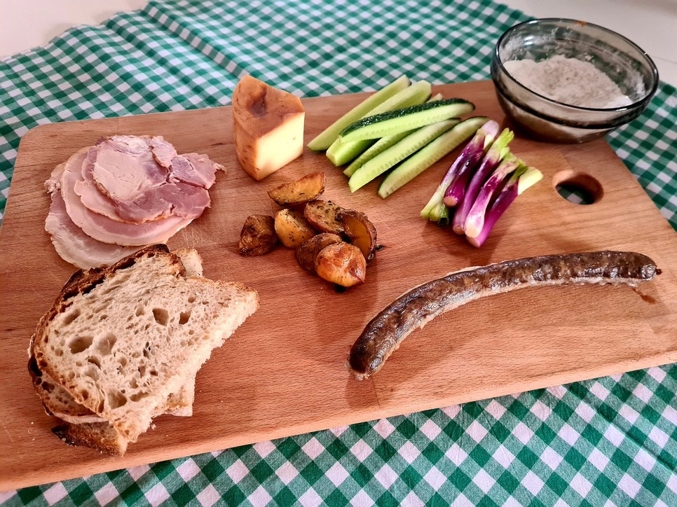 Az életmód-tanácsadó otthonról, Erdélyből hozza az ételek szeretetét