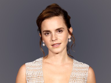 Emma Watson visszatért, és mesésebb, mint valaha: a színésznő csak úgy ragyog a Prada új kampányfilmjében