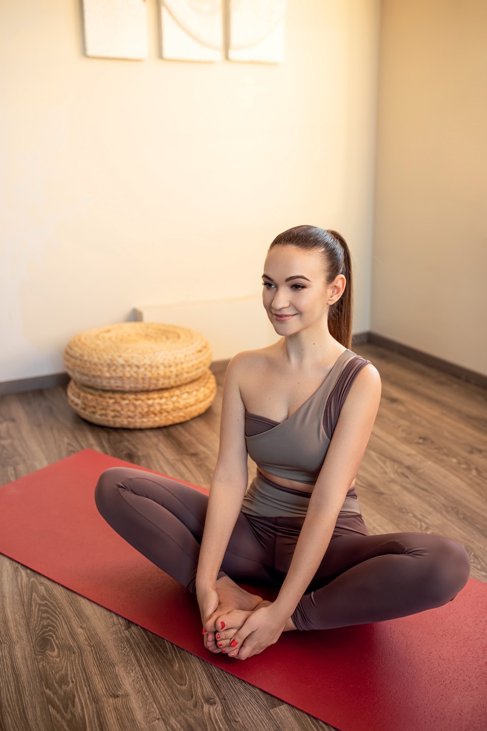 Ismerd meg Diószegi Ádámot, a hedonista jógit!