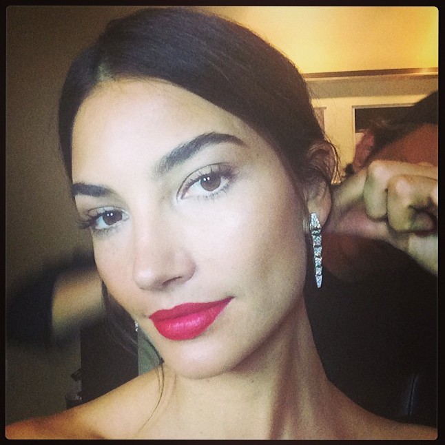 Lily Aldridge: @lilyaldridge Victoria`s Secret modellként nincs híján profilja a bikinis fotóknak, de elképesztő helyszínekre is elutazhatunk Lily lencséjének köszönhetően.