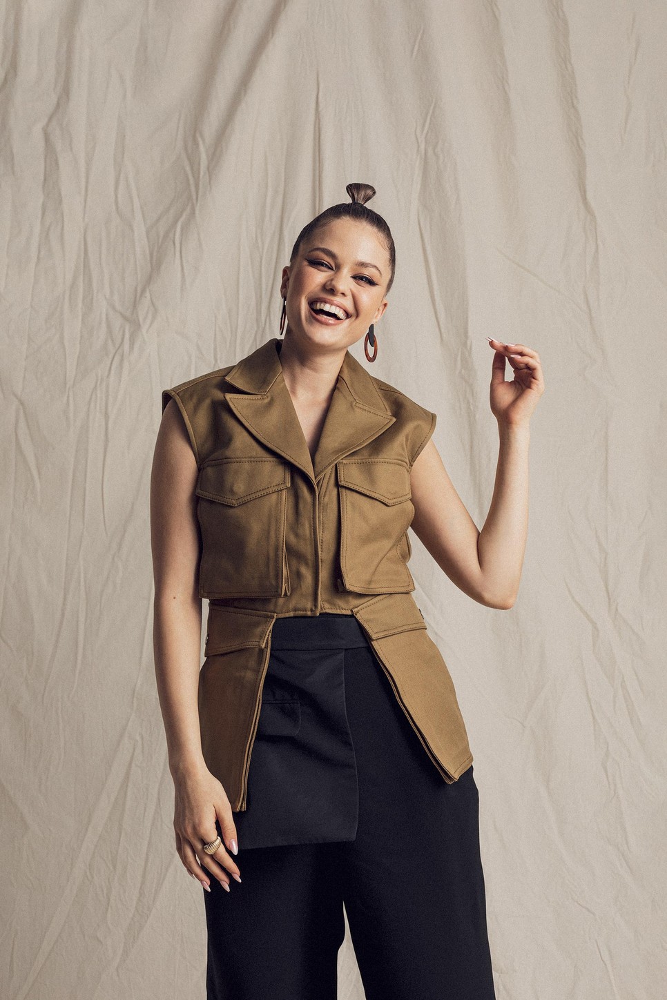 Nagy Bogi számára nem volt egyenes út a zenei karrier, de szülei támogatására mindig számíthatott, ma pedig már a férje és a barátai is erősítik a mindennapokban