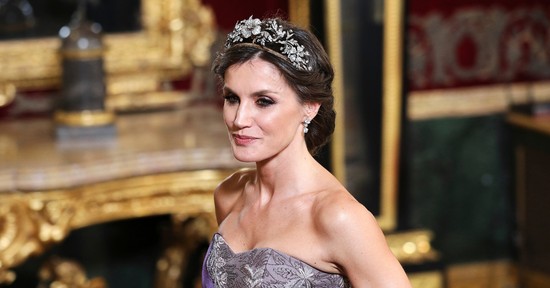 Láttad már Letícia spanyol királyné 19 milliárdot érő ékszergyűjteményét?