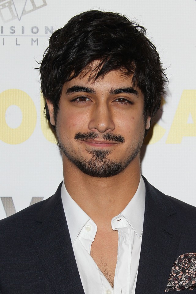 Avan Jogia Aladdin