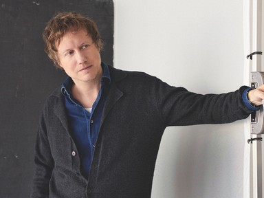 A traumák feldolgozása időt, távolságot igényel – Beszélgetés Nemes Jeles Lászlóval