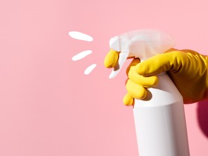 Minden, amit a szexjátékszerek tisztításáról tudnod kell