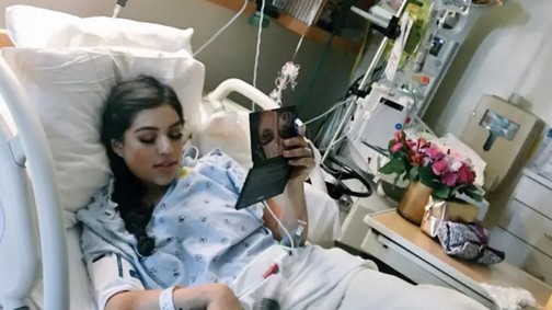 Meglepő, de a kismamák 64%-a kisminkeli magát a szülés előtt