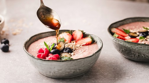 Elég belőle egyetlen kanálnyi lefekvés előtt: a horkolást is csökkentheti ez a hétköznapi élelmiszer