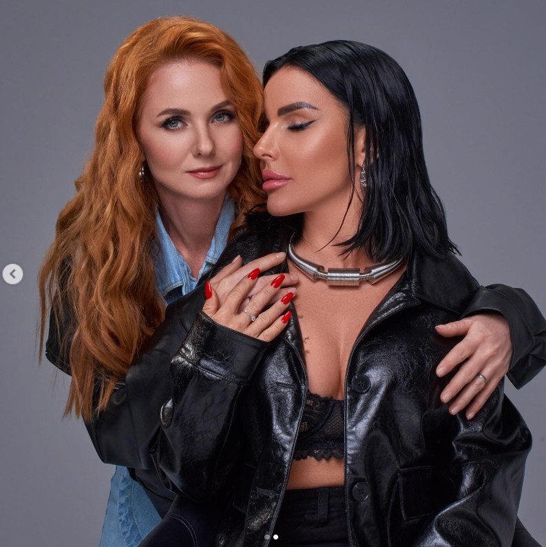 Bár a jelenleg 40 éves énekesnők az elmúlt évtizedek során rengeteget változtak, úgy tűnik, az összhang a mai napig a régi köztük. 