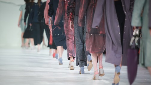 Még mindig nem teljesen átlátható a divatipar! Miért lenne fontos az átláthatóság?