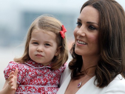 Így tölti Kate Middleton a gyerekekkel a karantént: sütés, torna, házi suli