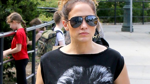 Jennifer Lopezt fel sem ismernéd smink nélkül ilyen szettben