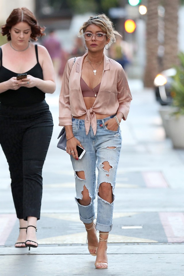 Sarah Hyland street style