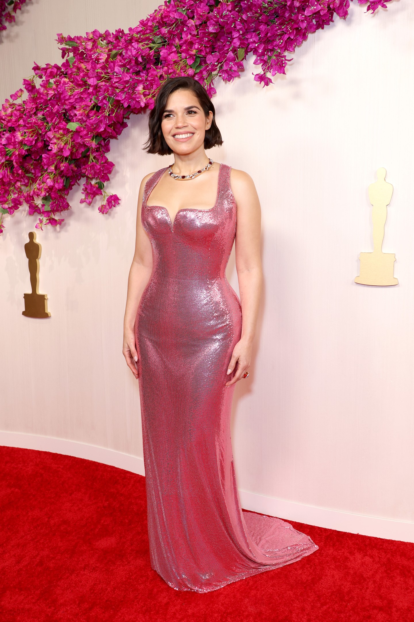 A 2024-es Oscar-gála alkalmával Amerika Ferrera Versace Barbienak öltözött!