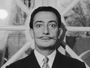 Salvador Dali csodálatos szürrealitsa Vogue címlapjai