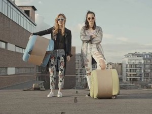 Interjú a DVA magyar márka tervezőivel az első kollekcióról, munkáról, sikerekről, botrányról