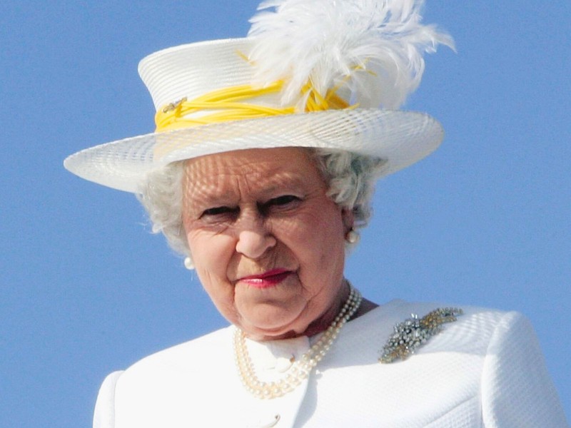 Egyetlen királyi szabály volt, amit Erzsébet királynő is megkerült, a banketteken került rá sor