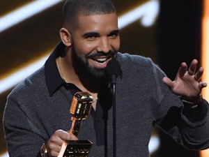 Ezt biztos nem láttad jönni: Közös dalt készített Drake és a Louis Vuitton!