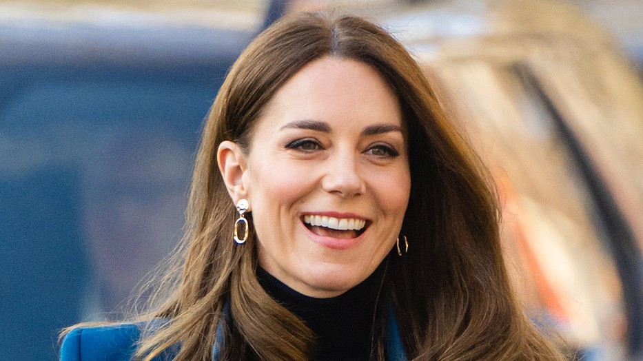 Kate Middleton megnyitja az évet ebben a csodás kabátban