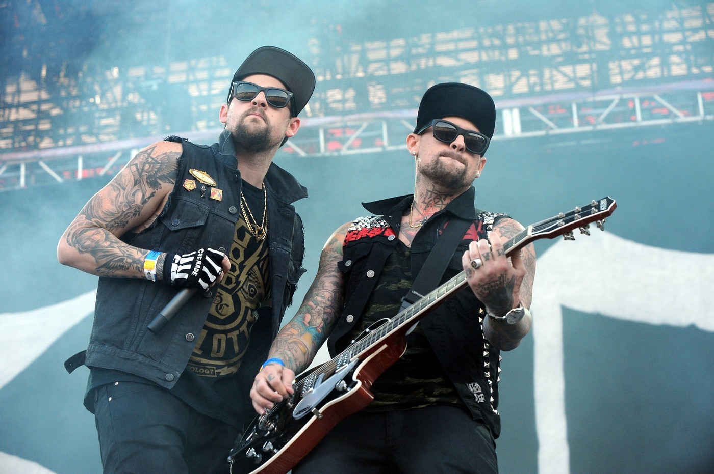 2011 nyarán a Szigeten is színpadra léptek a Madden fivérek, és hozták a tőlük megszokott vagány stílust.