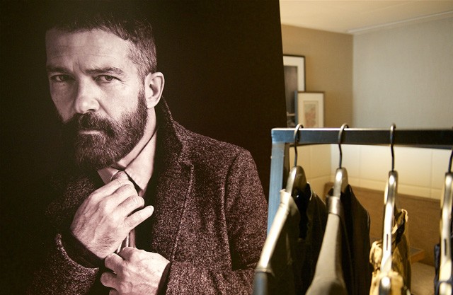 antonio banderas, gianni versace, versace, gyilkosság, film, életrajzi film, divatfilm, maffia, divattervező