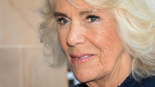 Erre nem számítottunk: Kamilla királyné a nyilvánosság előtt üzent Katalin hercegnének