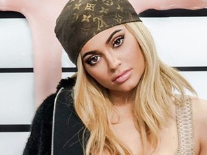 Kész őrület Kylie Jenner új videoklipje! Mi a fene történik itt?