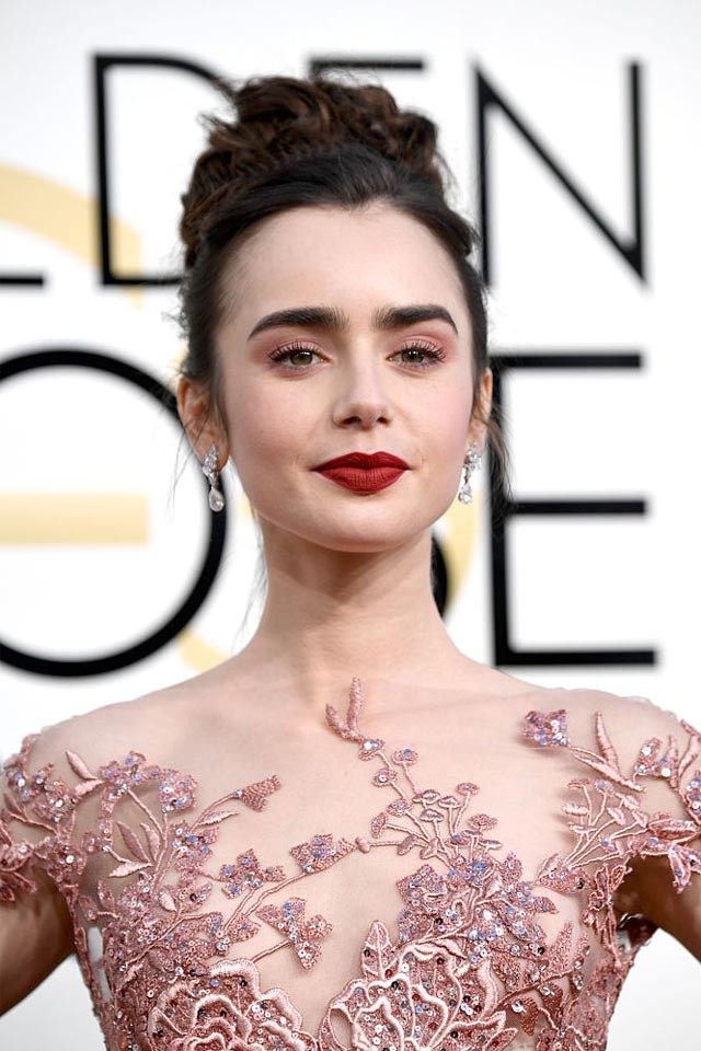 Lily Collins, Golden Globes