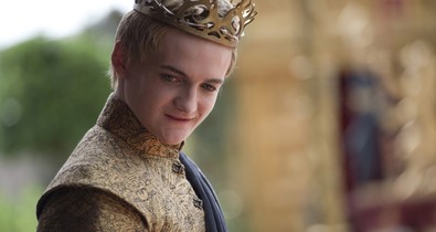 Emlékszel a Trónok harca Joffrey Baratheonjára? Így néz ki ma a valójában csupaszív színész