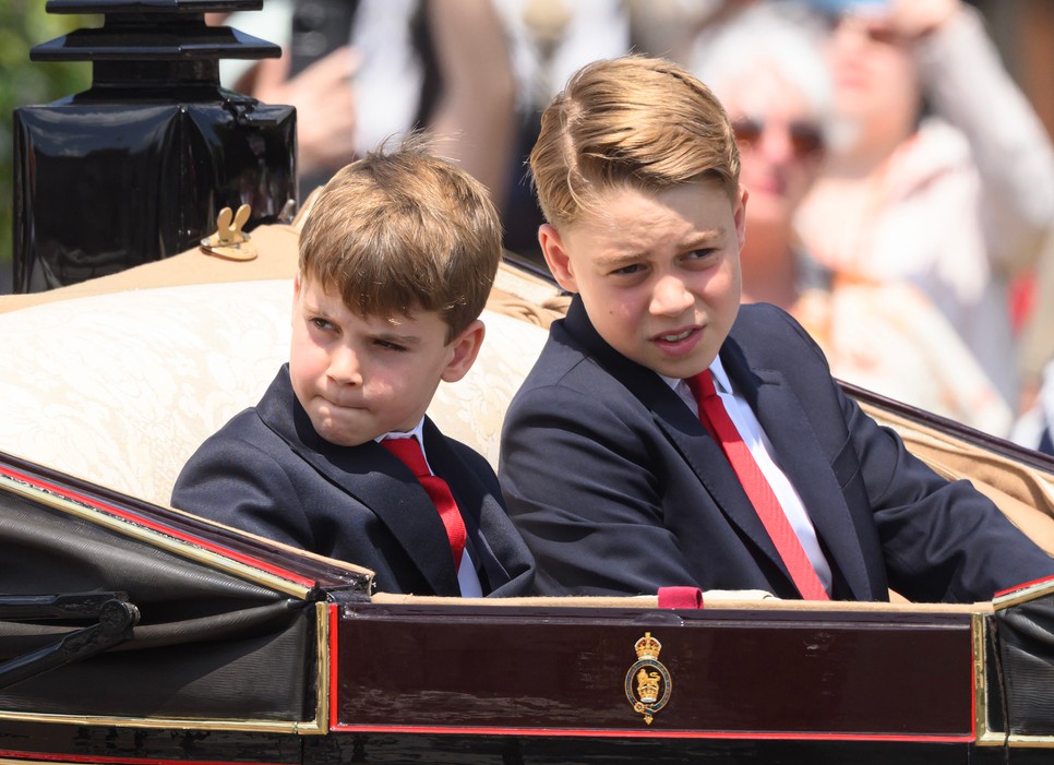 glamour györgy herceg ajándék