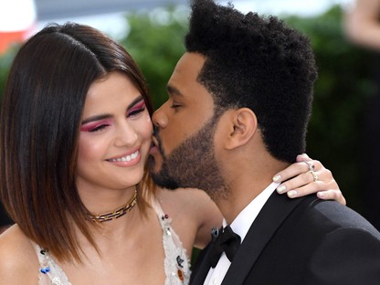 The Weeknd meglepetés albuma itt van, és mindenki biztos benne, hogy Selena Gomezről szól