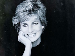 Így köszöntötte utolsó szülinapján Dianát Harry herceg!