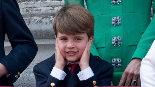 Friss szülinapi fotó! Elképesztő, mekkorát nőtt a 6 éves Lajos herceg