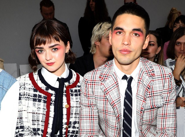 Maisie Williams és Reuben Selby