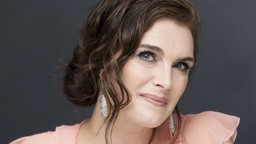 Ikonikus pillanat: Brooke Shields Crocs papucsban lépett a vörös szőnyegre