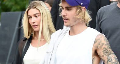 Beégett a retinánkba, ahogy Justin Bieber őrült párzási táncot lejt feleségének