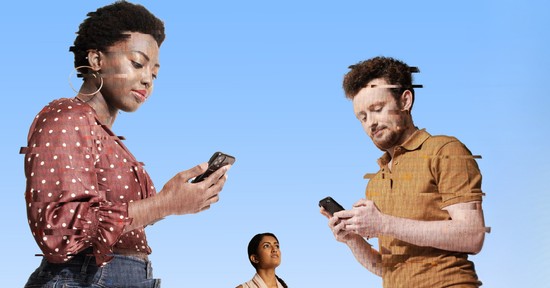 A digitális életmódért a gerincünk, az ujjaink fizetik a legnagyobb árat