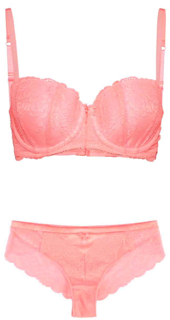 Merevítős melltartó F&F 3690 Ft helyett 2950 Ft, rózsaszín bugyi F&F 1690 Ft helyett 1350 Ft 