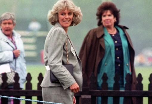 Rikán látott fiatalkori fotók a 77 éves Kamilla királynéről, szinte rá sem ismerünk a vonásaira