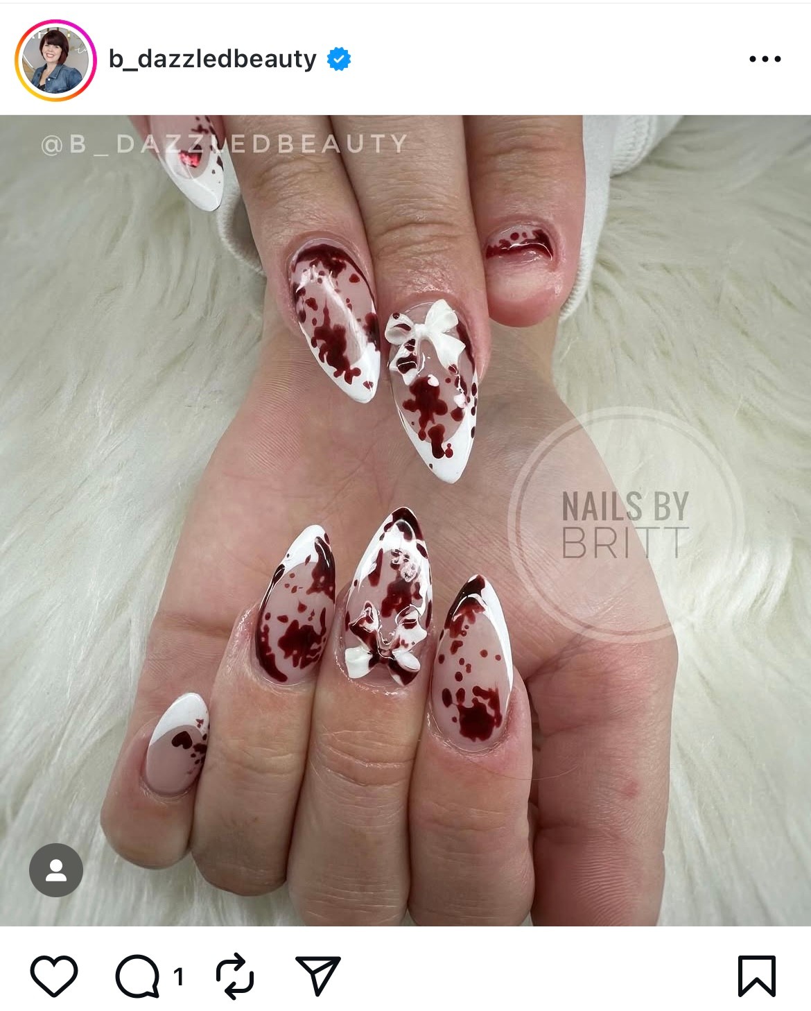 Véres menyasszony - a masnis francia vérbe borítva egyszerre romantikus és hátborzongató.