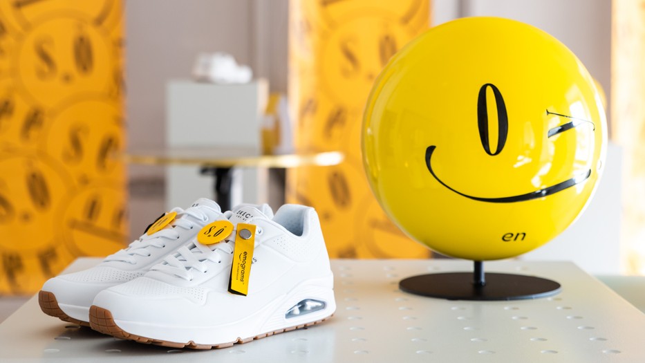 A Skechers Uno most a kortárs művészet vászna