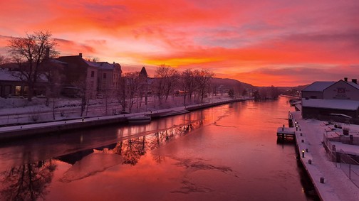 A biztonságot keresték, a sarkvidékig mentek, és Norvégia mindent megváltoztatott bennük