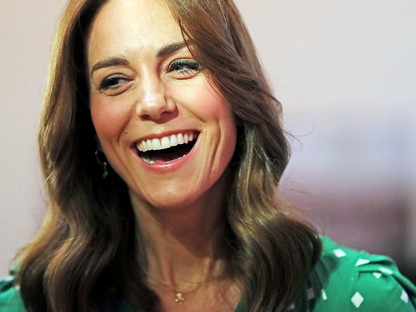 Katalin hercegné alakja egyszerűen TÖKÉLETES ebben a ruhában