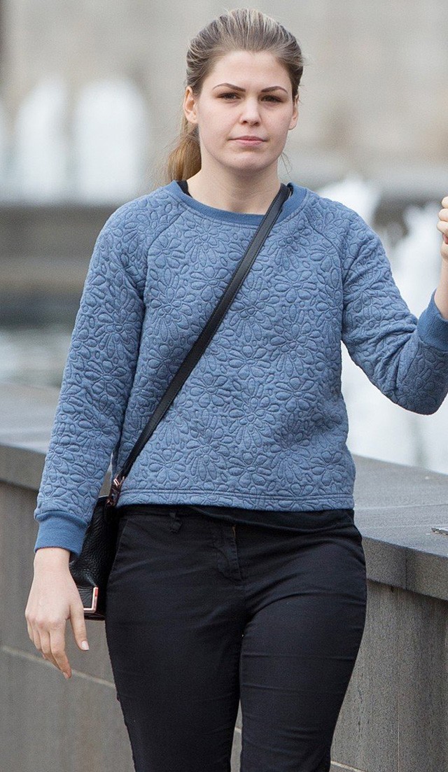 Ez a blogger rákosnak tettette magát, 410 000 dolláros büntetést kellett fizetnie!