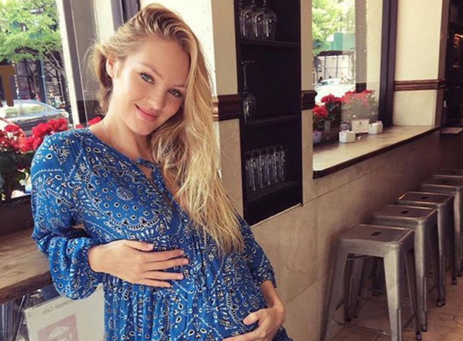 vetkőzés, terhes, várandós, candice swanepoel, pocak, topmodell