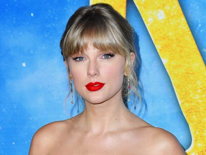 Taylor Swift olyan volt, mint egy gyönyörű Disney-hercegnő a Macskák premierjén