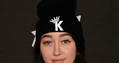 Noah Cyrus több ezer dollárért ráulja könnycseppeit