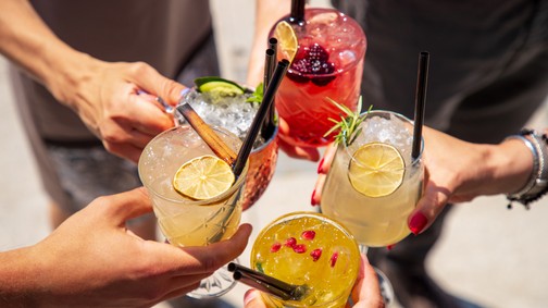 Kiderült, hogy a férfiak vagy a nők szenvednek-e jobban a másnaptól: íme a tudományos válasz