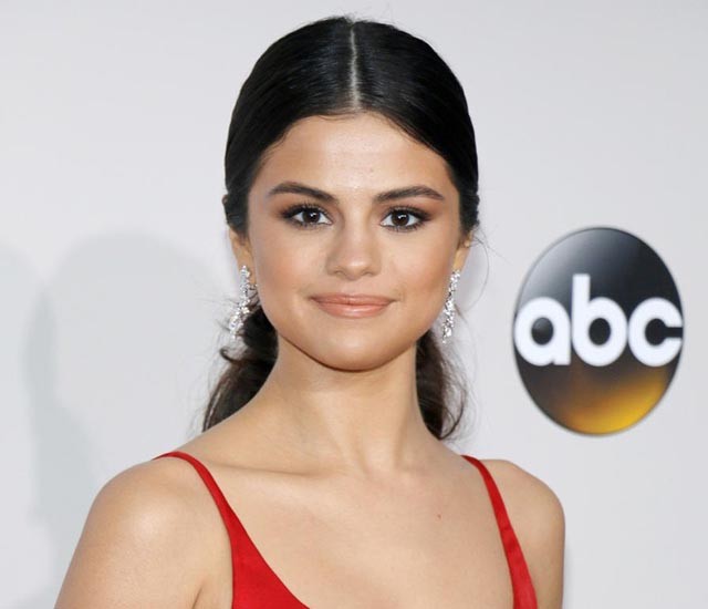 Selena Gomez vörös szőnyeg